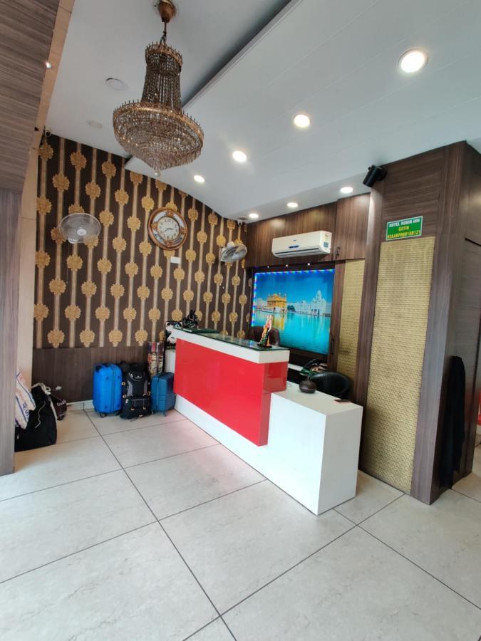 Hotel Robin Inn Amritsar Exterior foto